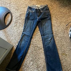 28R Ariat jeans